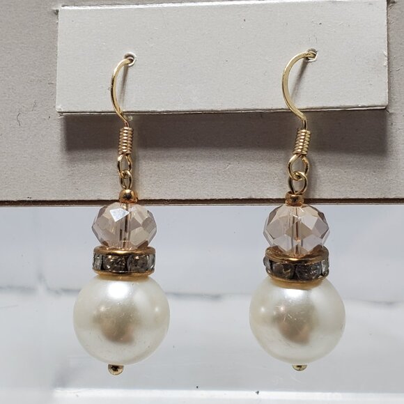 Ali Khan pearl with faceted glass beads fish hook dangle earring - Picture 2 of 3